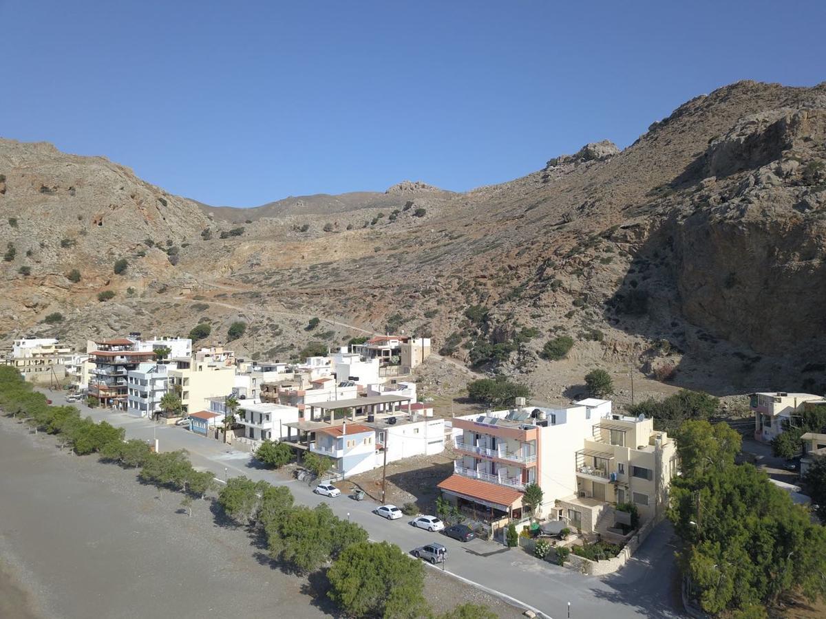 Apollon Aparthotel Tsoutsouros  Exterior photo